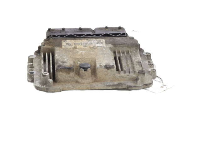 Řídící jednotka 55566279 Opel Zafira B 2007