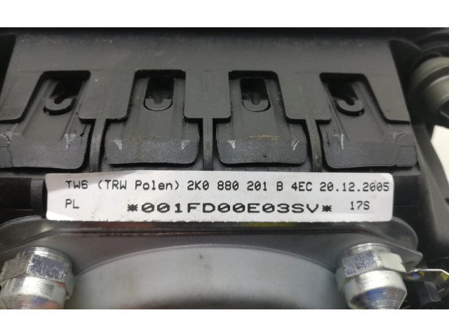 Подушка безопасности водителя 2K0880201B Volkswagen Caddy