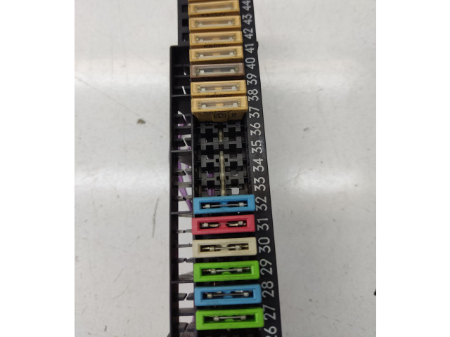 Pojistková skříňka 8366570, 61138366570 BMW 5 E39 2001