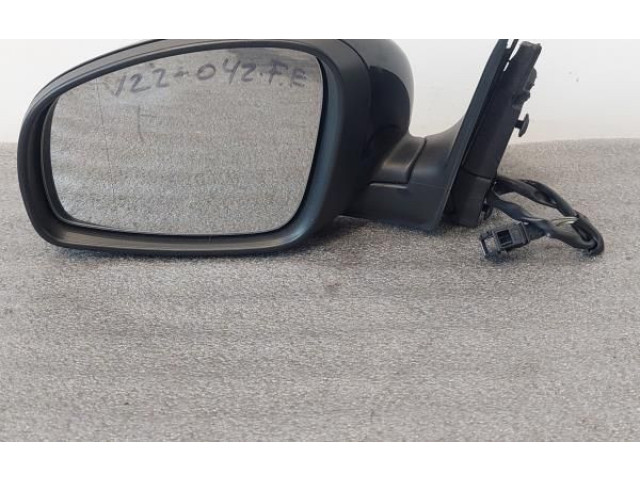 Зеркало электрическое Skoda Fabia Mk2 (5J) 2007 - 2014 года