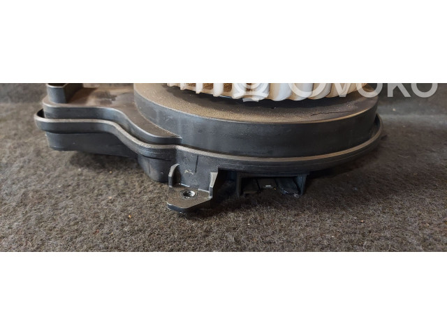 Вентилятор печки    LX6A19846GB, LX6A198555LHH   Ford Escape IV