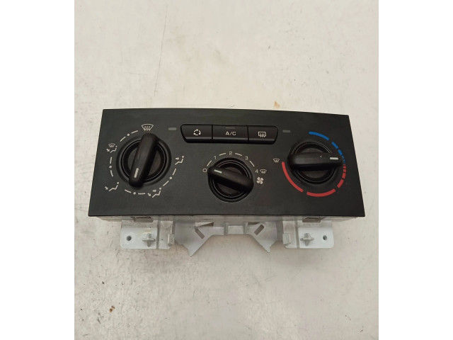 Блок управления климат-контролем 170740100   Peugeot Expert