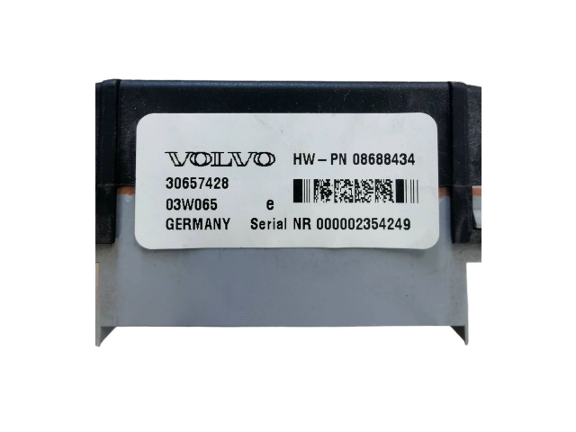 Блок предохранителей 30657428, 08688434 Volvo XC90