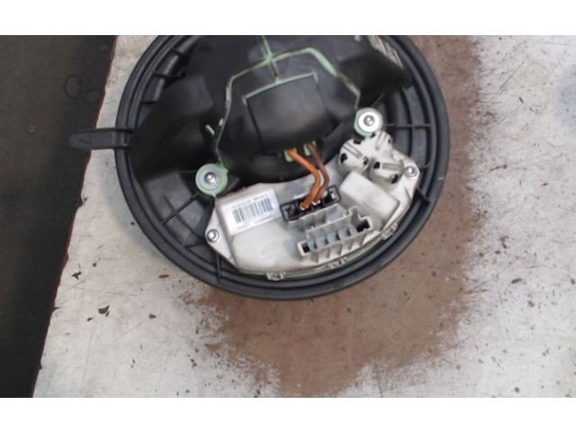 Вентилятор печки BMW 1 E81 E87