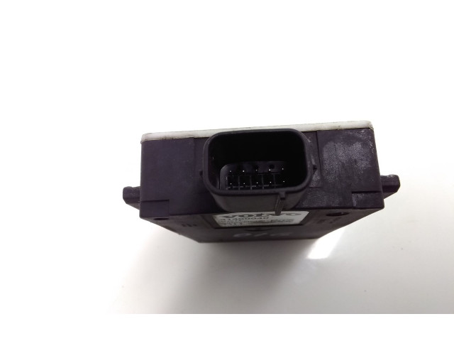 Модуль управления слепым пятном 31499940   Volvo XC90       