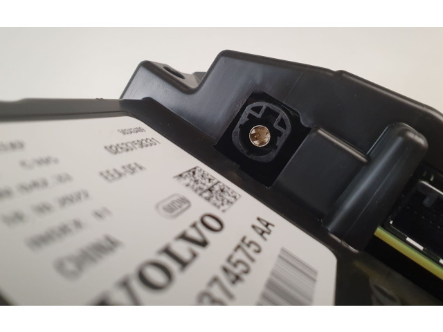 Панель приборов P32374575AA Polestar 2