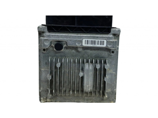 Řídící jednotka A6519009502, A6519010902 Mercedes-Benz GLA W156 2014