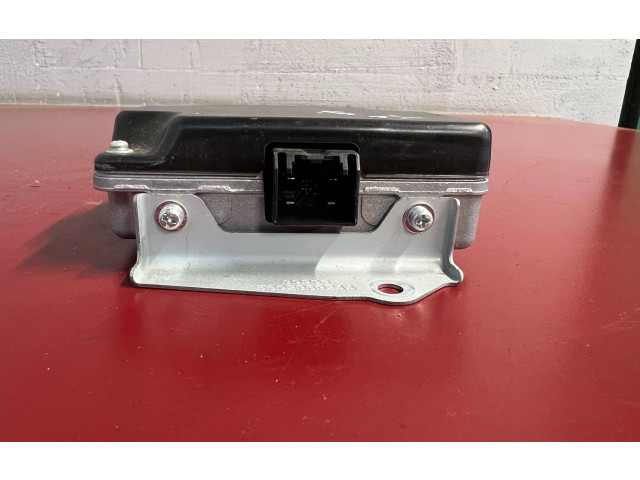 Блок управления 13305093000G3, 05093000G3   Chrysler Town & Country V