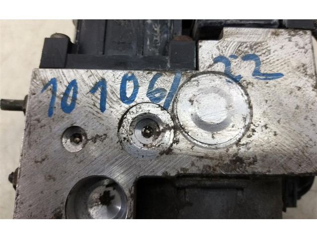 Блок АБС    Subaru  Forester SF  2000 - 2003 года