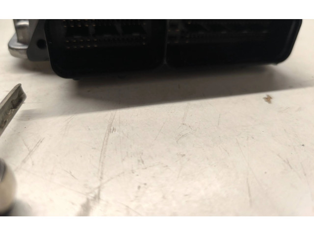 Řídící jednotka 070906016AJ, 1039S07534 Volkswagen Multivan T5 2006