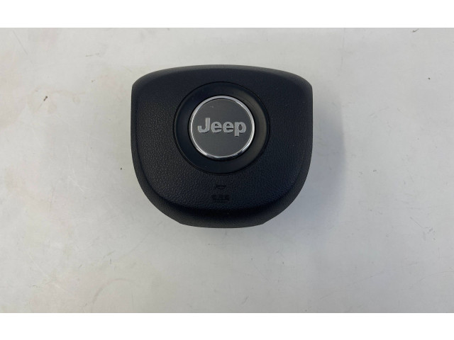 Подушка безопасности водителя Jeep Grand Cherokee