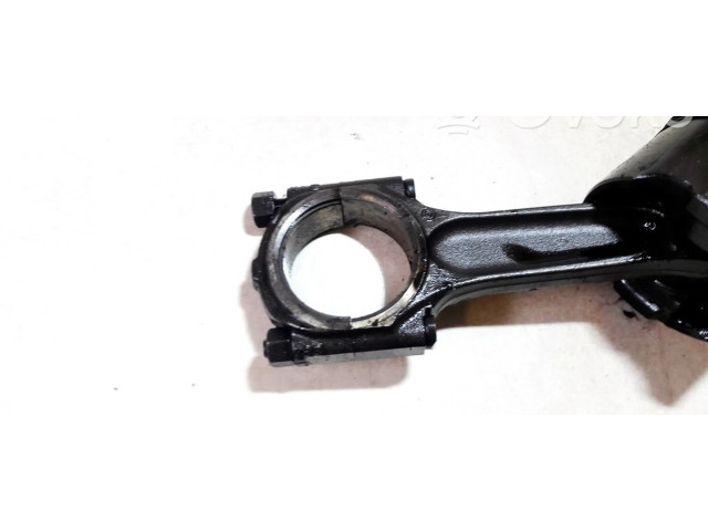 Поршень с шатуном Citroen Xsara Picasso для дизельного двигателя 2.0