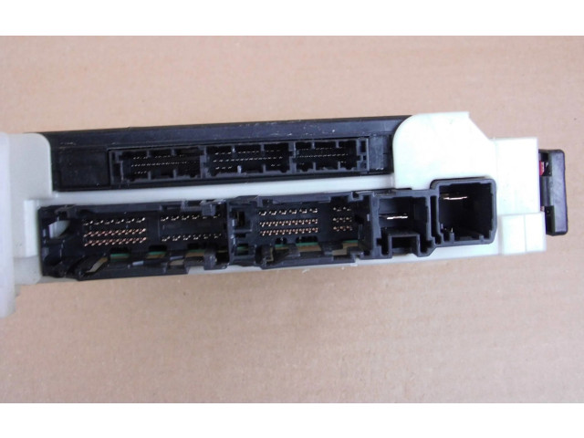 Pojistková skříňka 8922133E90, 8273033031A Toyota Camry VIII XV70 2021