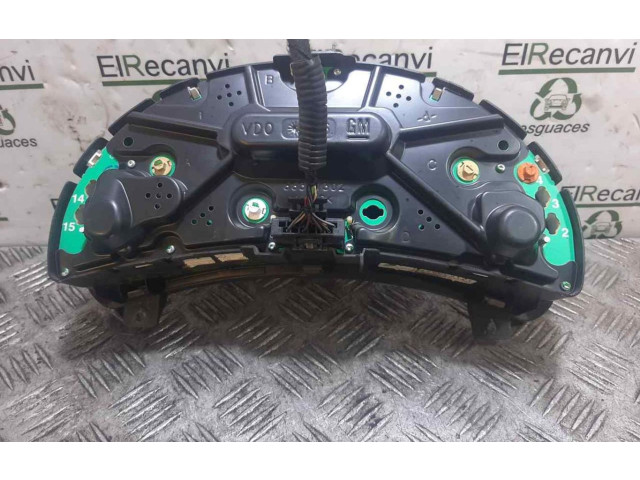 Панель приборов 13173355   Opel Combo C       