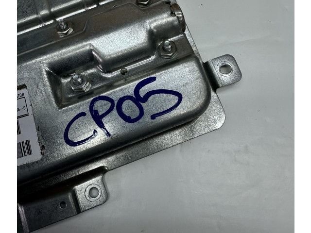 Блок подушек безопасности    BMW X3 E83