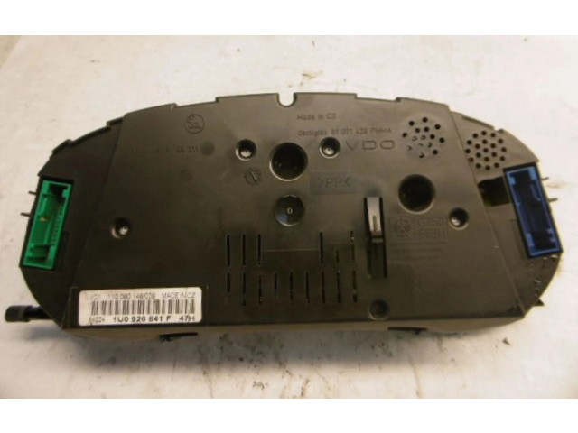 Панель приборов Skoda Octavia Mk1 (1U)