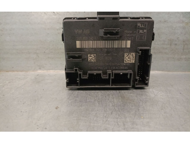 Блок комфорта 5Q0959593F Audi Q2 -