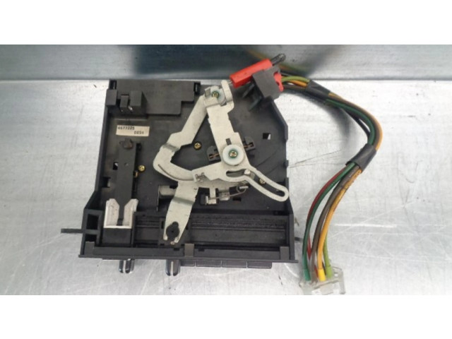 Блок управления климат-контролем 17077C Chrysler Grand Voyager II