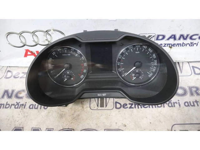 Панель приборов 5E0920751B, 2232016 Skoda Octavia Mk3 (5E)