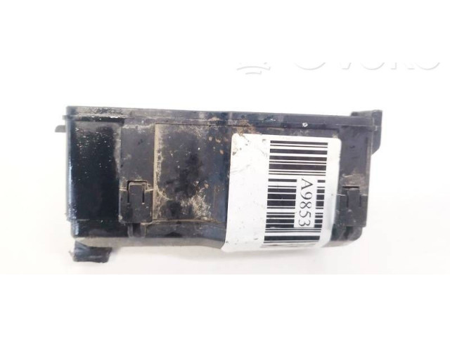 Блок предохранителей     Toyota Corolla Verso AR10    