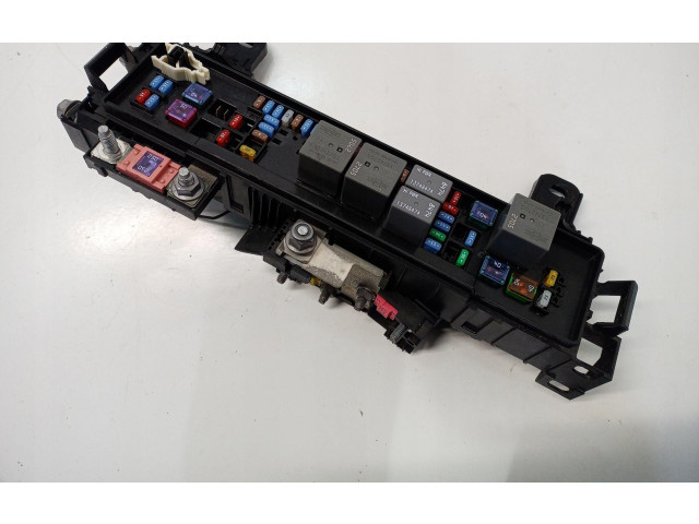 Pojistková skříňka 1034405-00-E Tela Model S 2019