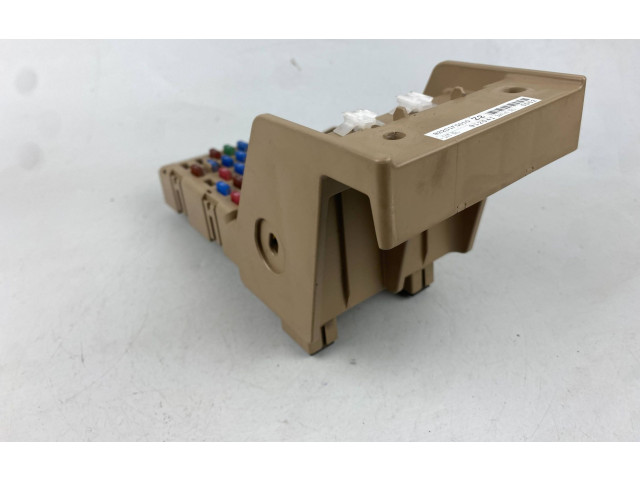 Блок предохранителей 82201FG010   Subaru Forester SH    