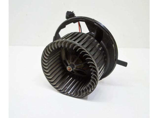 Вентилятор печки    1K1820015J   Skoda Octavia Mk2 (1Z)