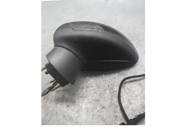 Зеркало электрическое Audi A1 2010 - 2018 года