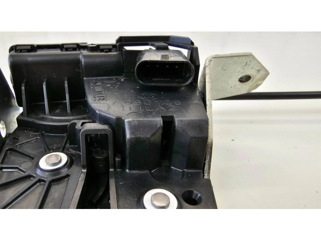 Замок задней крышки