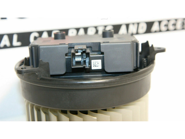 Вентилятор печки 4H1820021B Audi A7 S7 4G