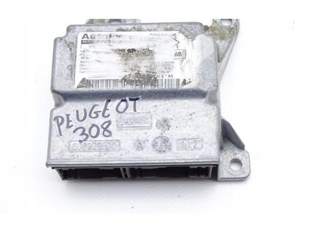 Блок управления надувных подушек