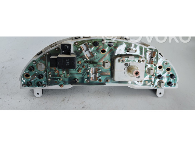 Přístrojová deska Nissan Serena 1994 21023501