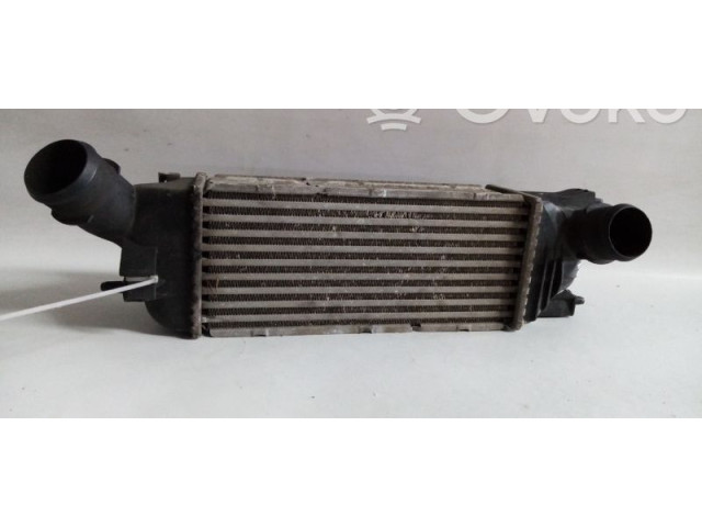 Интеркулер  Valeo, 9645682880.   Citroen C5 