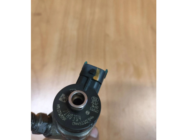 Vstřikovač 0445110546 Mercedes-Benz C W205