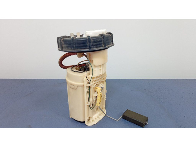 Насос топлива (в топливном баке)