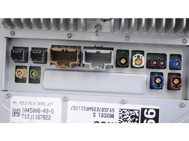 Дисплей 104500603D, 102320900A Tesla Model S