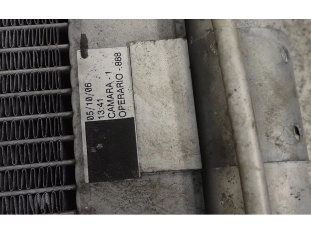 Zpětné zrcátko Nissan Micra 2005