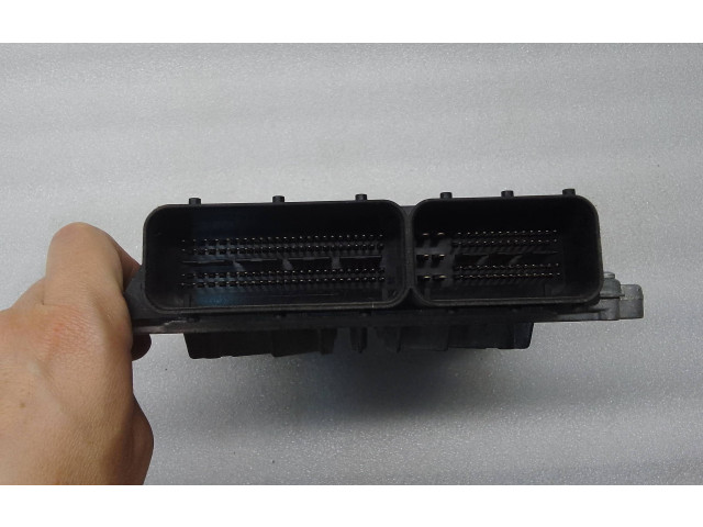 Блок управления двигателя P31303388, 0281015286   Volvo V70