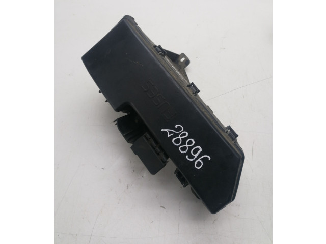 Блок предохранителей 9494210 Volvo V70