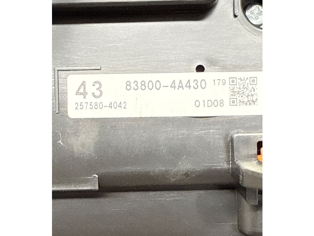 Přístrojová deska Toyota RAV 4 (XA50) 2021 2575804042, 838004A430