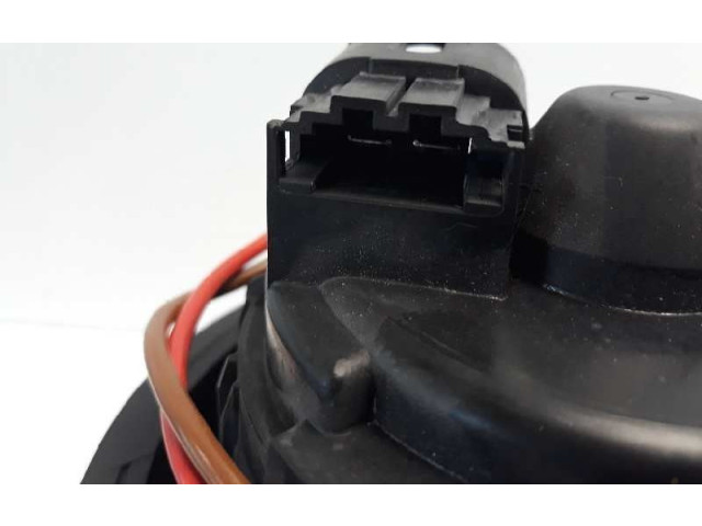 Вентилятор печки T1020778J Dacia Duster Oroch