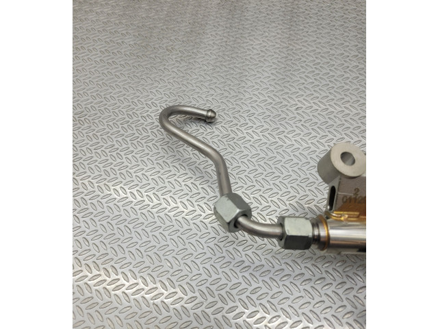 Магистральная трубка топлива P32257109 Volvo XC40