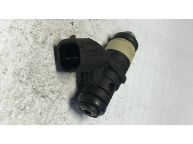 Форсунка 036906031M    Audi A2 для бензинового двигателя  1.4