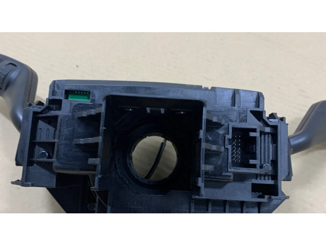 Подрулевой переключатель 6G9T13N064DK Ford Mondeo MK IV