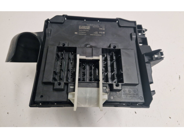 Блок предохранителей 5Q1941395 Audi A3 S3 8V