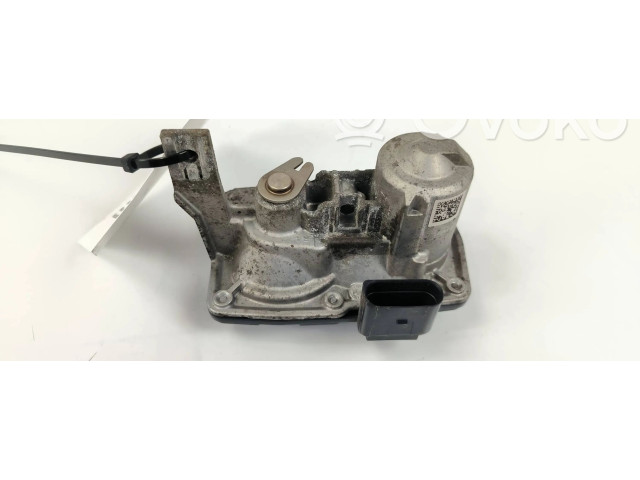 Комплект вентиляторов 3Q0253691K Skoda Octavia Mk4