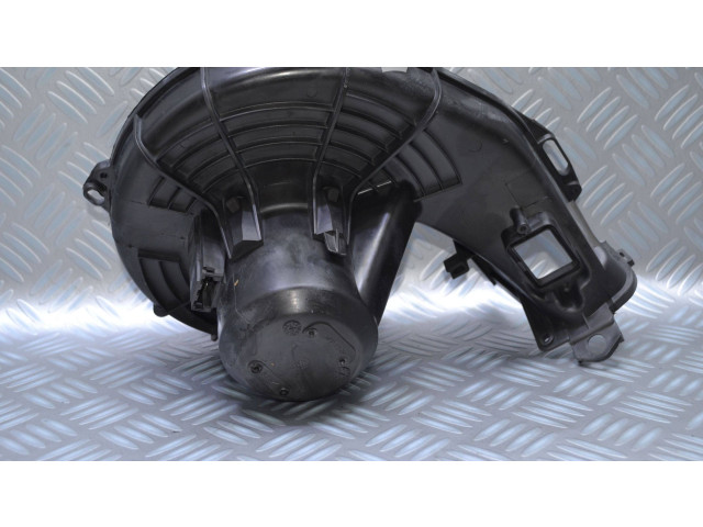 Вентилятор печки Opel Meriva A