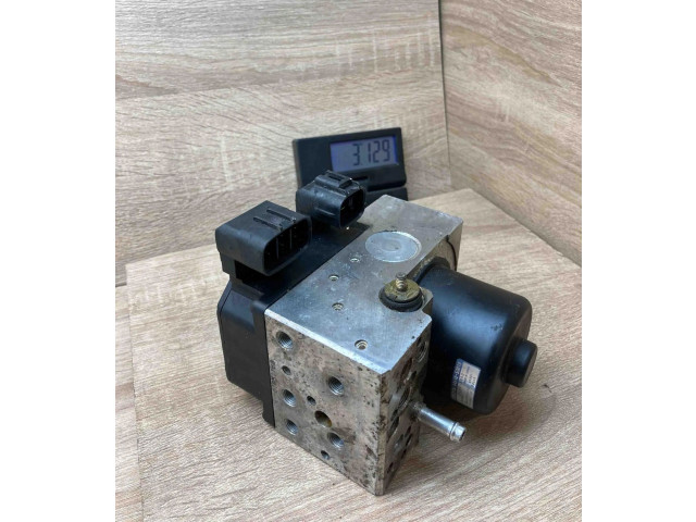 Блок АБС 4454053010, 1332005040 Lexus IS 200-300 1999 - 2005 года