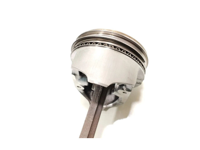  Поршень с шатуном L48   Chevrolet Corvette  