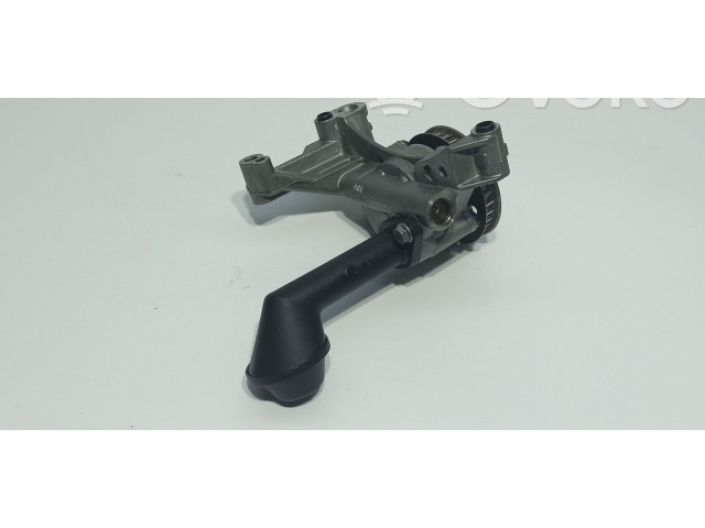 Масляный насос  CAYB 03L115105B  Audi A1 